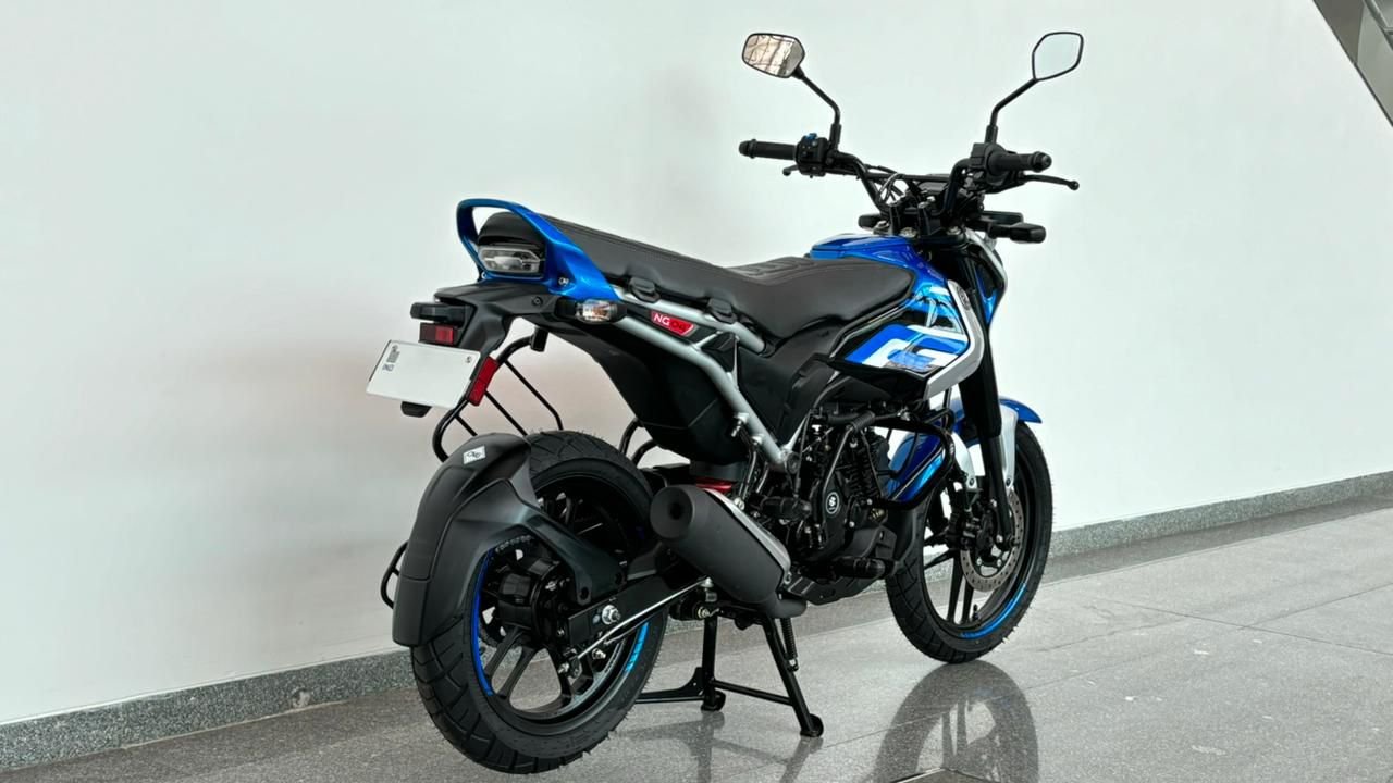 Bajaj cng bike